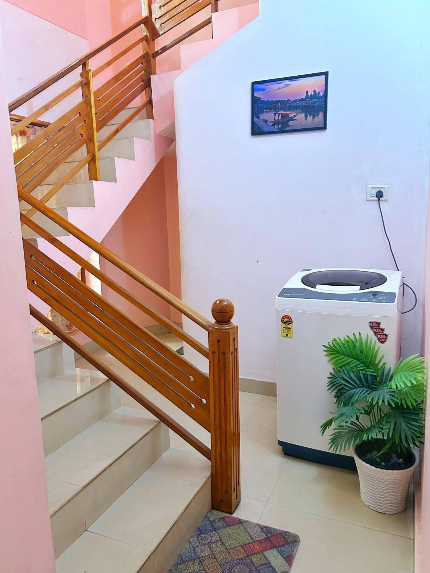 La Casa Trivandrum 4 Bhk Ac Luxury Villa At City Centre, Just 6 Kms To Airport & 5 Min Drive To Padmanabha Swamy Temple Тривандрум Экстерьер фото
