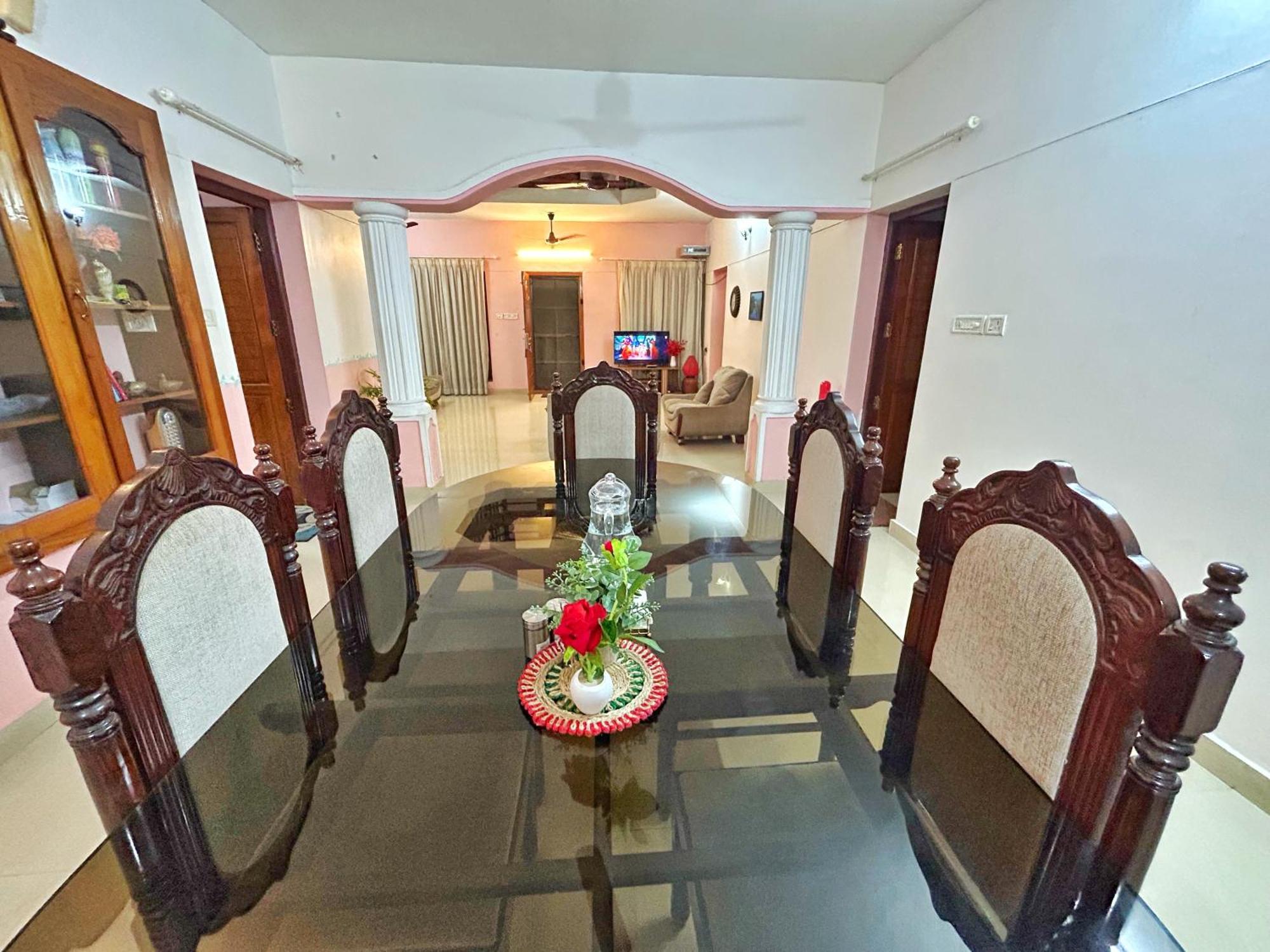 La Casa Trivandrum 4 Bhk Ac Luxury Villa At City Centre, Just 6 Kms To Airport & 5 Min Drive To Padmanabha Swamy Temple Тривандрум Экстерьер фото