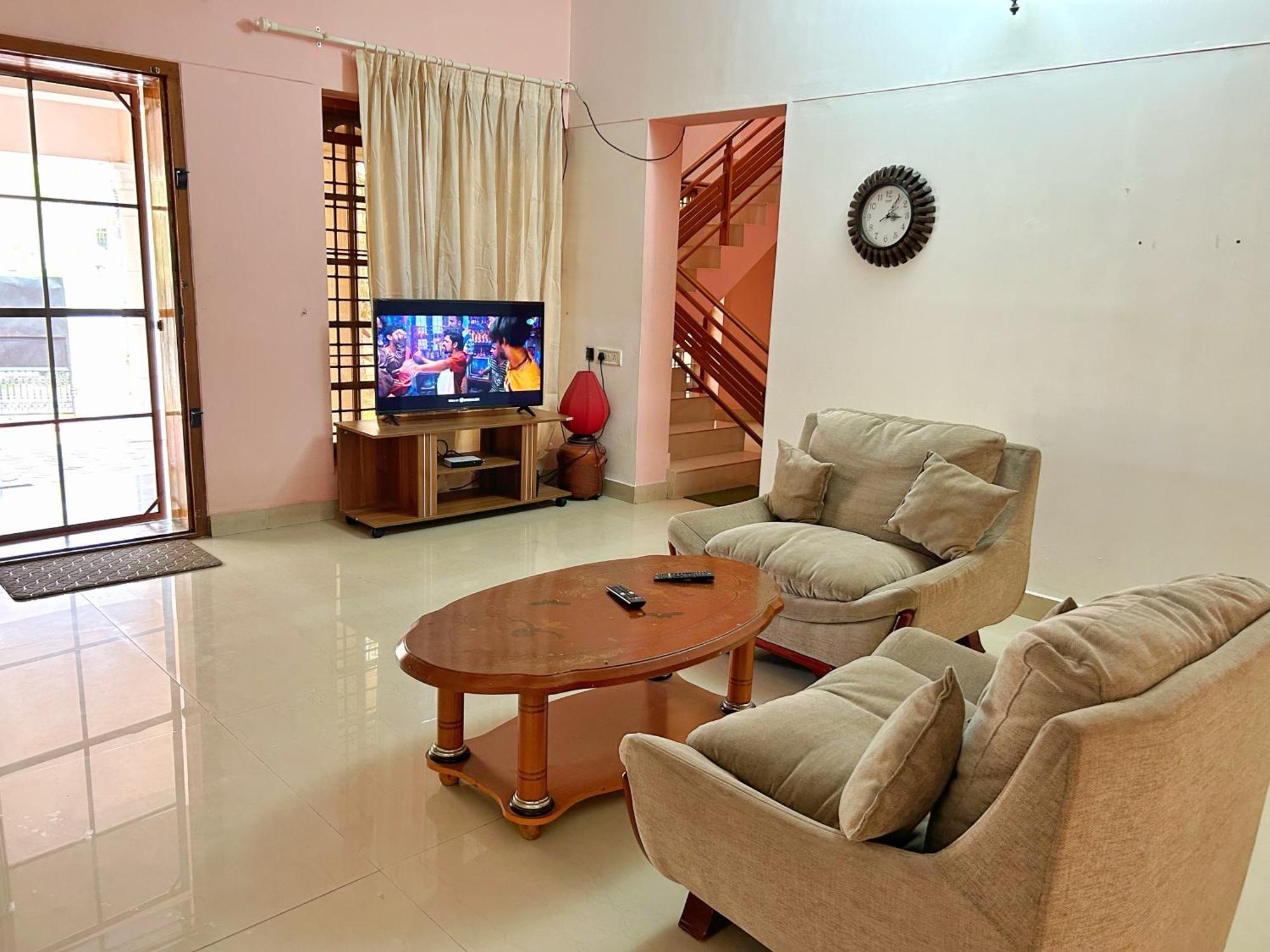 La Casa Trivandrum 4 Bhk Ac Luxury Villa At City Centre, Just 6 Kms To Airport & 5 Min Drive To Padmanabha Swamy Temple Тривандрум Экстерьер фото